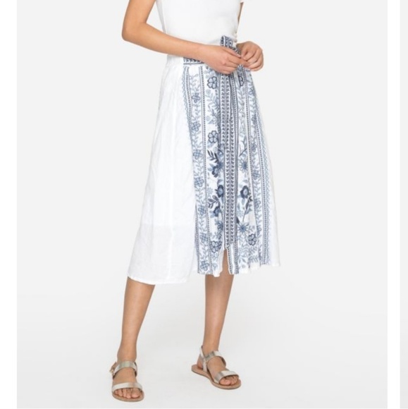 Johnny was LEI LEI SWING SKIRT - Picture 3 of 8